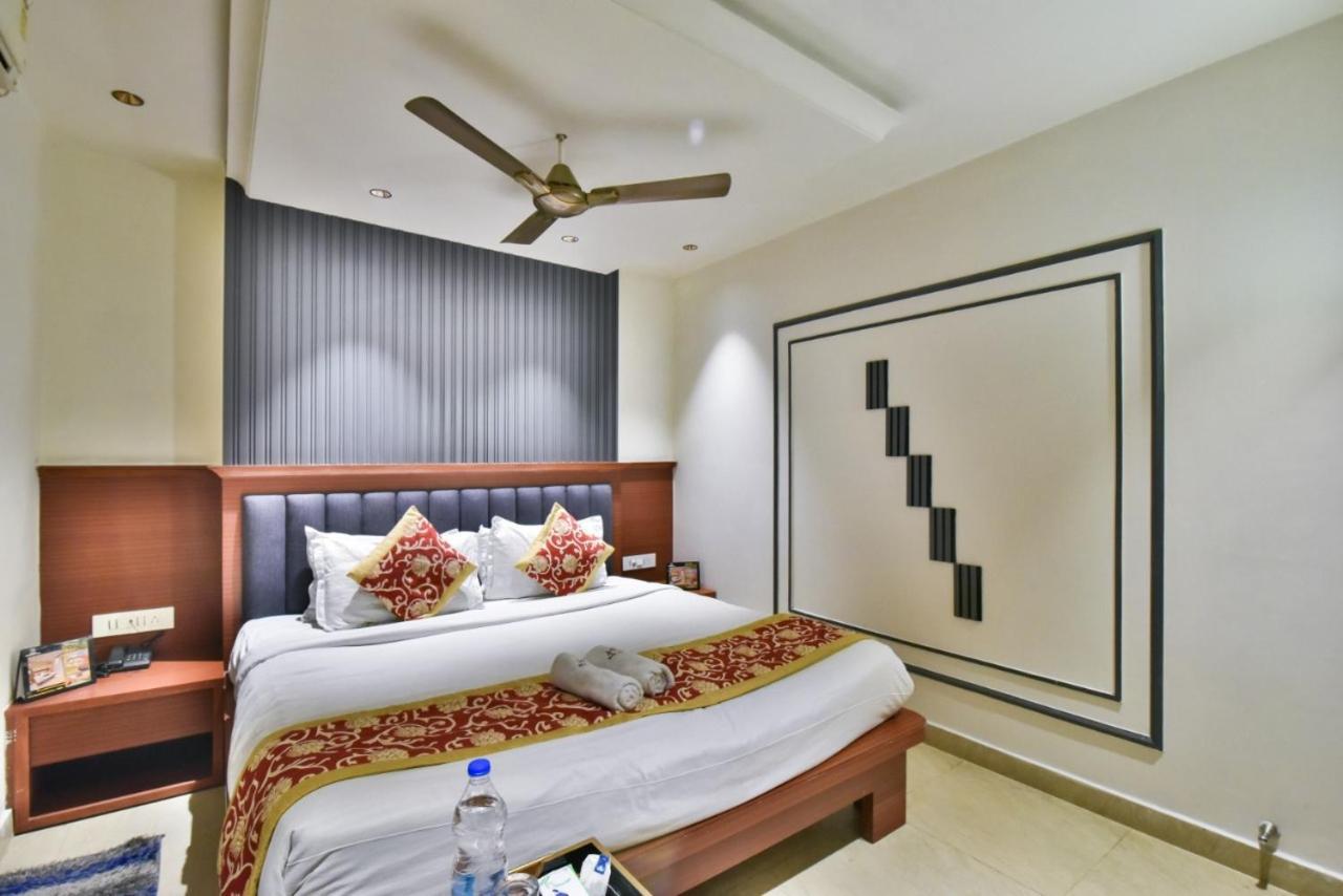 אמריצר Hotel Highland מראה חיצוני תמונה
